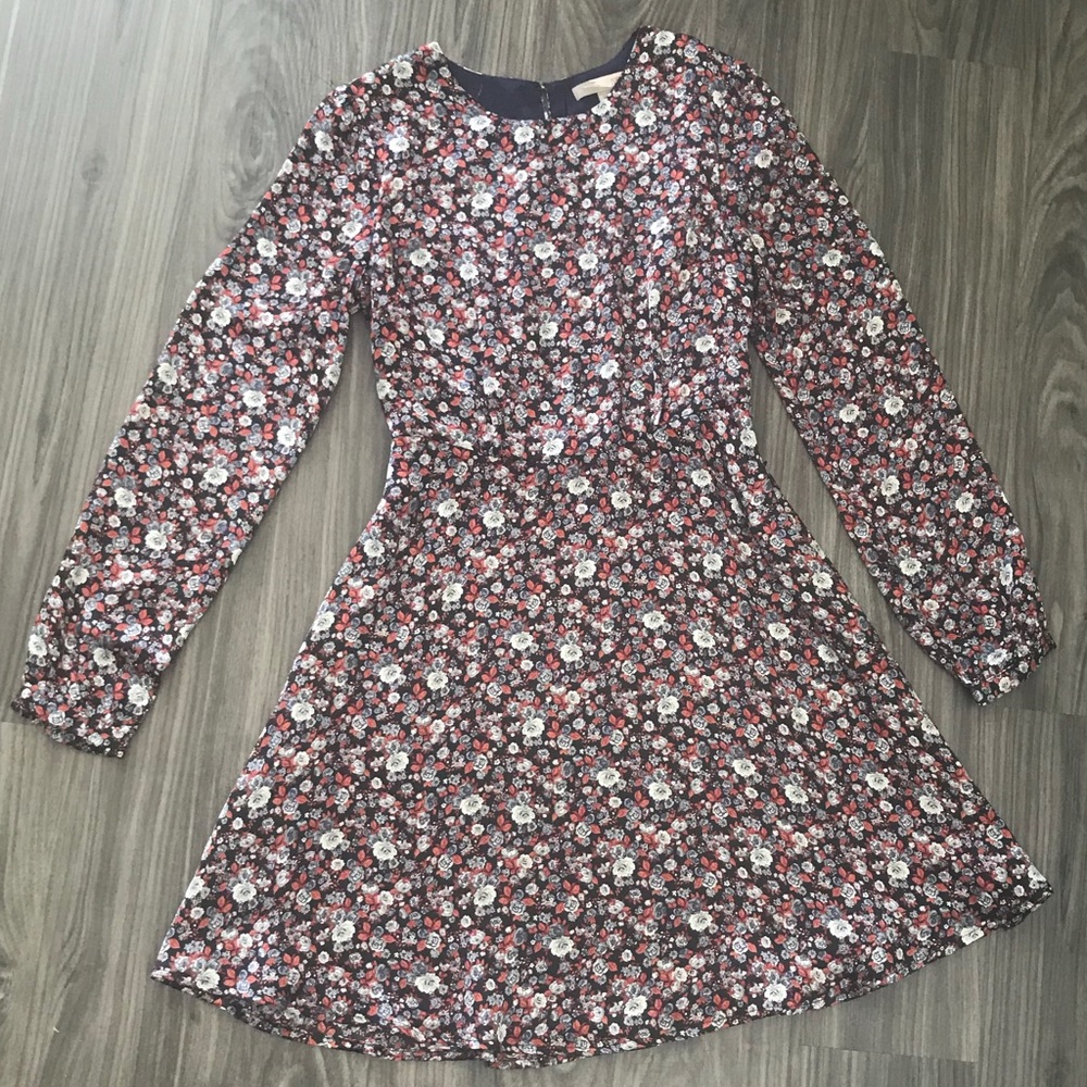 Forever 21 Contemporary Floral Dress size S